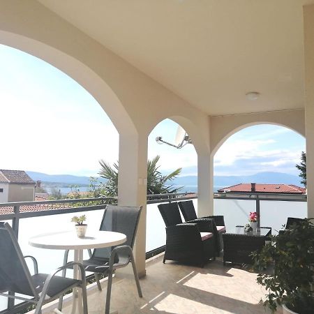 Lovely Sea View House In Malinska Island Krk Exterior photo